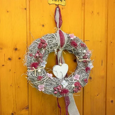 1614, Oberallgaeu, Schwimmbad, Sauna, Spielplatz