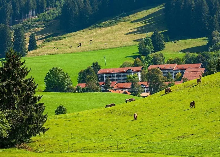1614, Oberallgaeu, Schwimmbad, Sauna, Spielplatz *